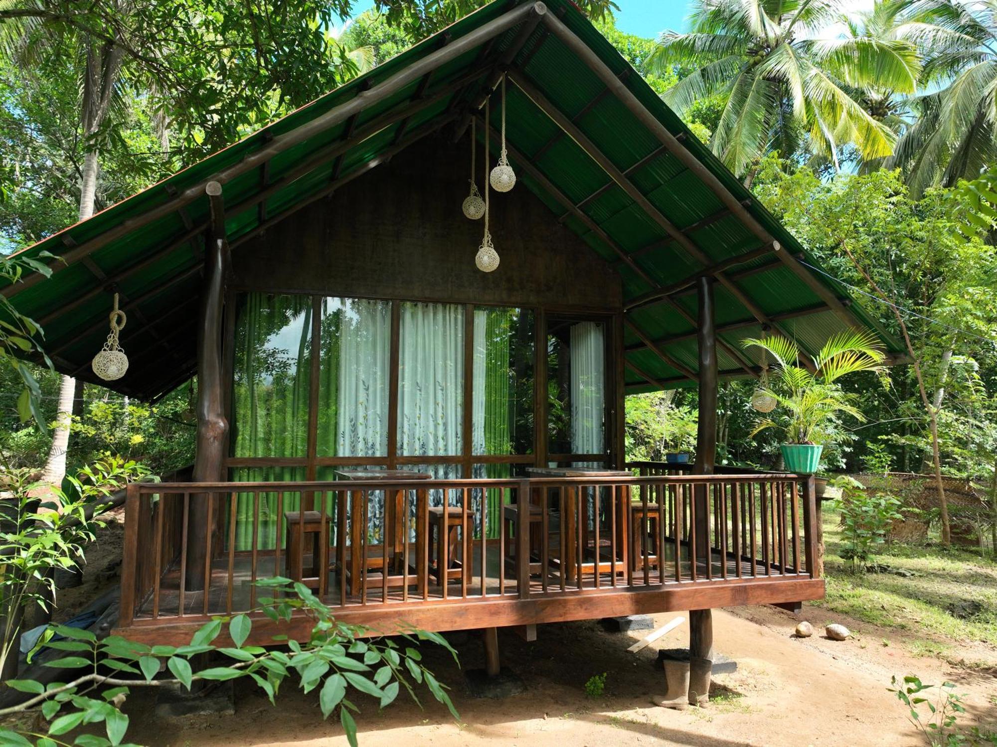 Coconut Tree House Hotel Udawalawe Kültér fotó